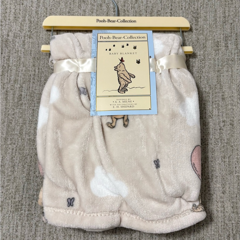 Pooh Bear Collection Baby Blanket - Cream
